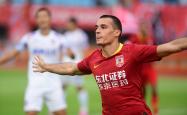 关于加拿大球员加盟国内联赛，掀起转会热潮的信息
