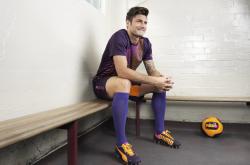  郑钦文爆冷一轮游 