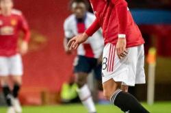 布鲁诺·费尔南德斯复出首秀出彩，马德里竞技主场大胜巴黎圣日耳曼，豪取35连胜的简单介绍